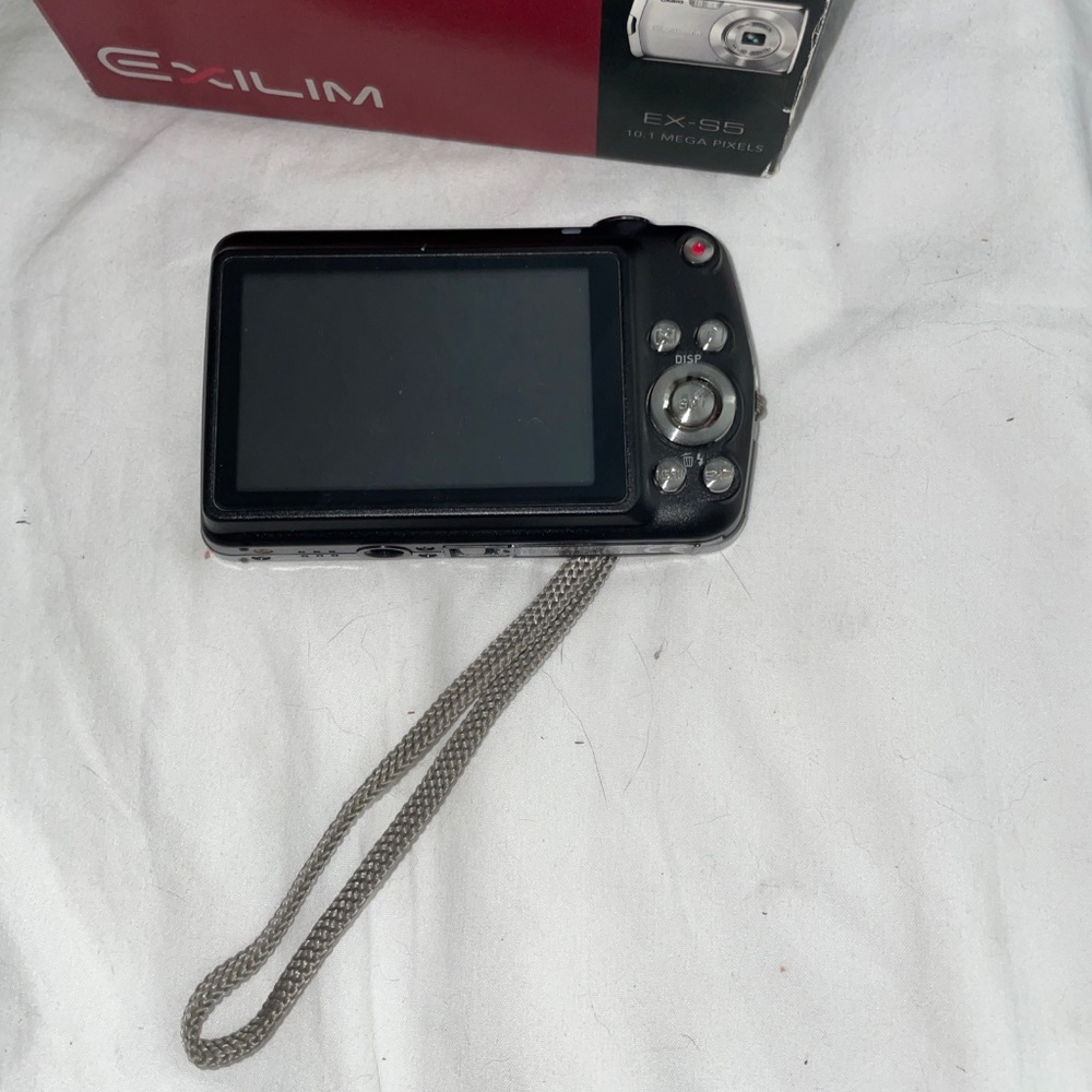 Casio camera - Picture 5 of 5